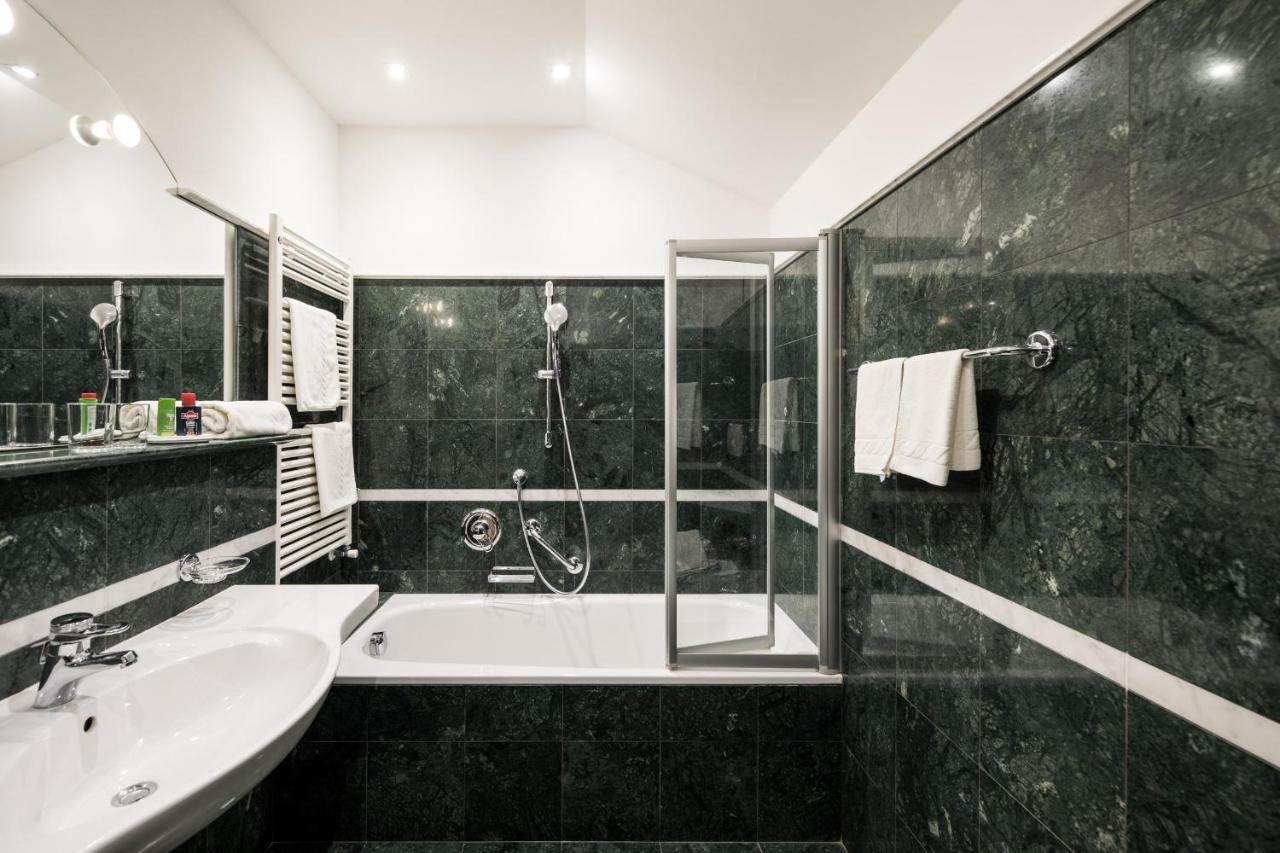 Hotel Haus Am Hang Калдаро Екстериор снимка