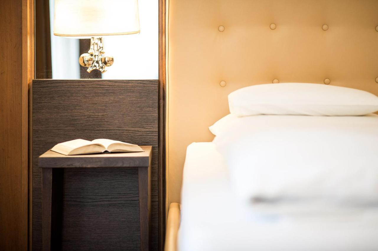 Hotel Haus Am Hang Калдаро Екстериор снимка