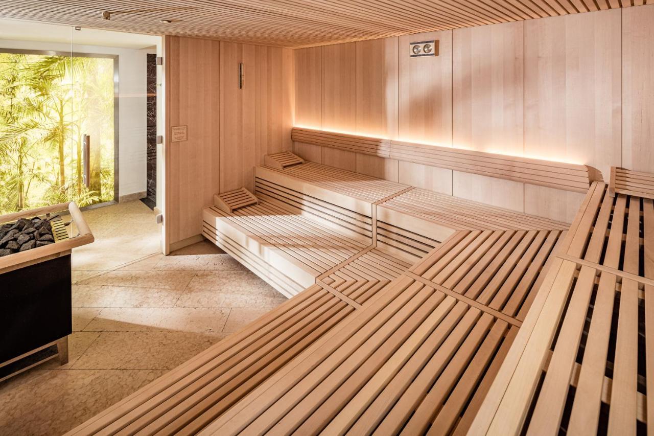 Hotel Haus Am Hang Калдаро Екстериор снимка